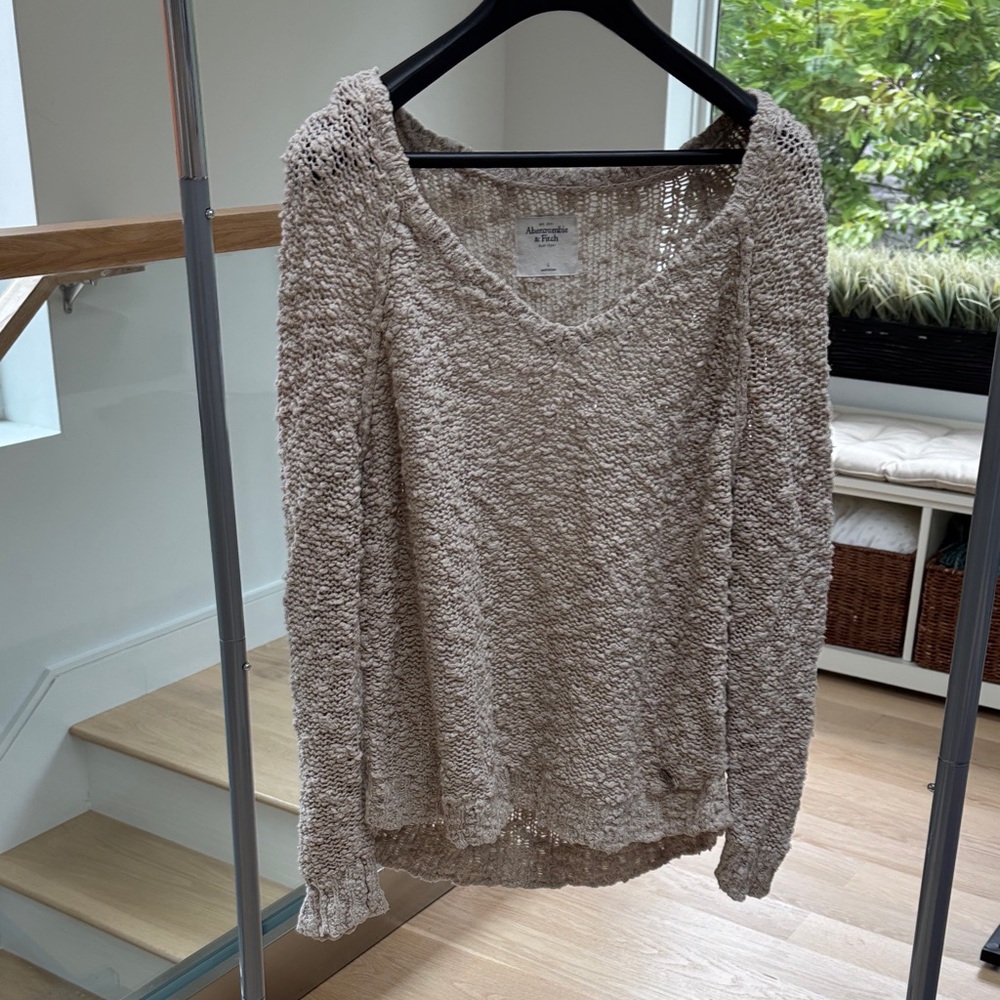Abercrombie & Fitch Cream Knit Sweater